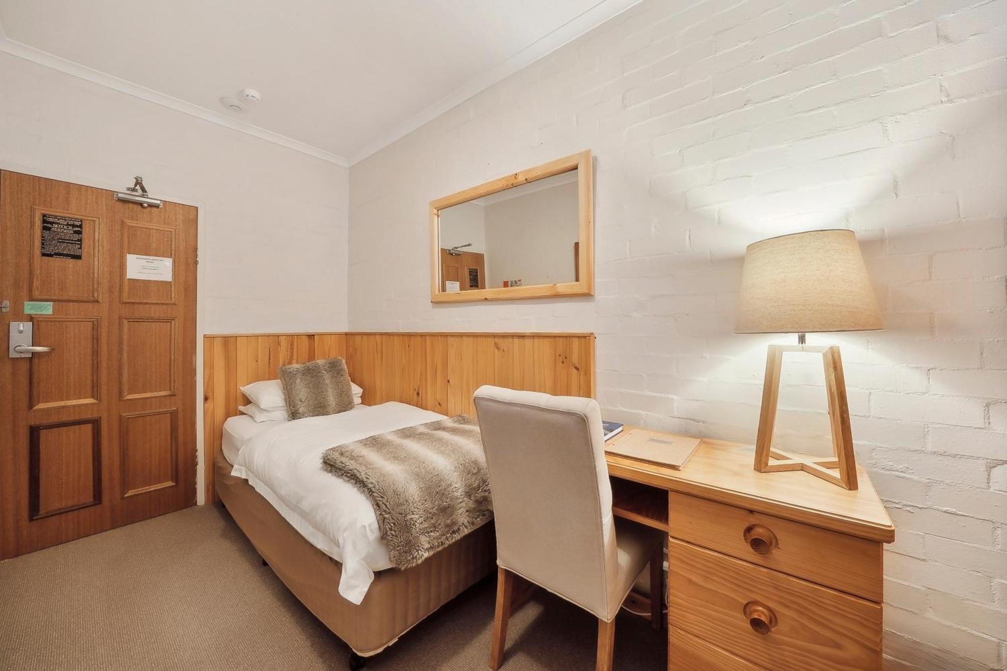 Hotel Pension Grimus Mount Buller Exterior photo