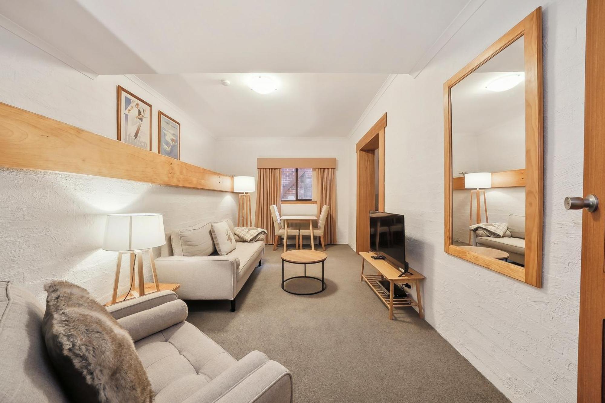Hotel Pension Grimus Mount Buller Exterior photo